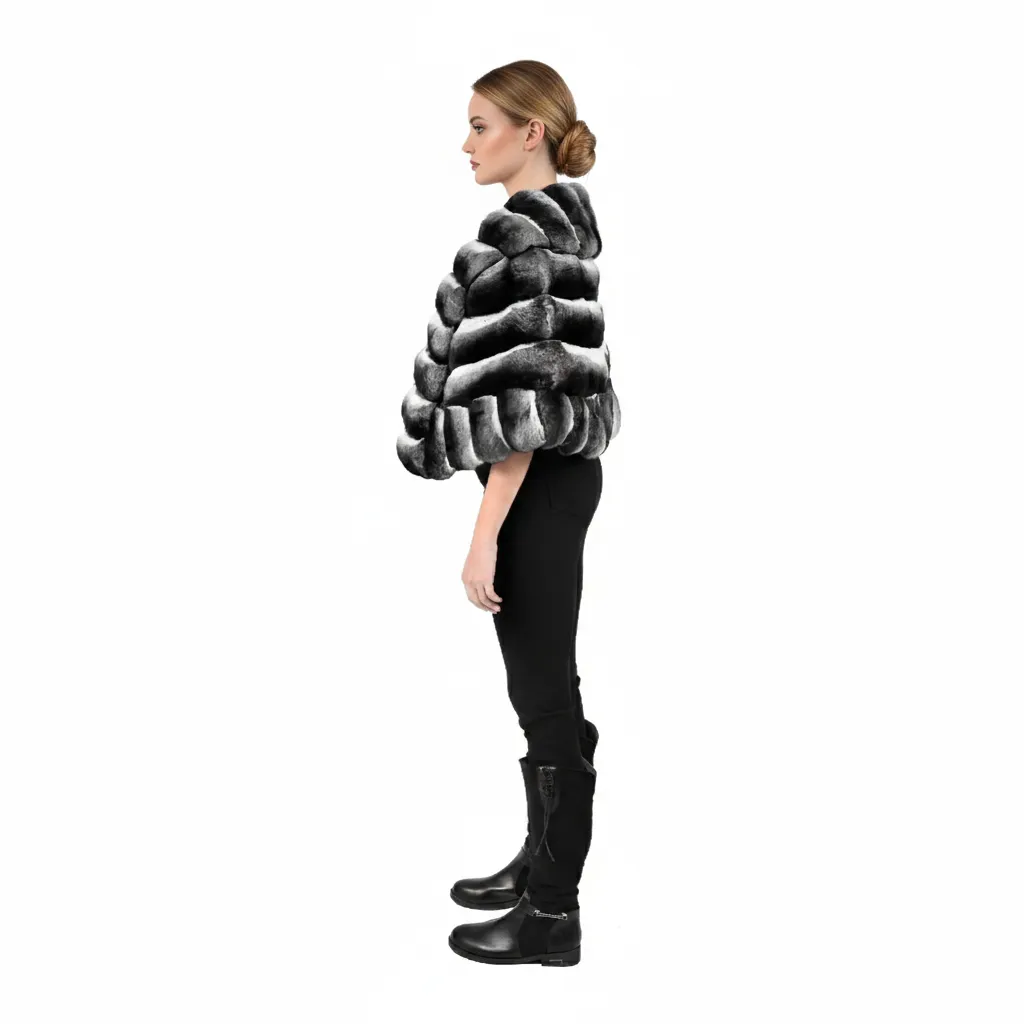11 - Chinchilla v-shape  cape 3.webp