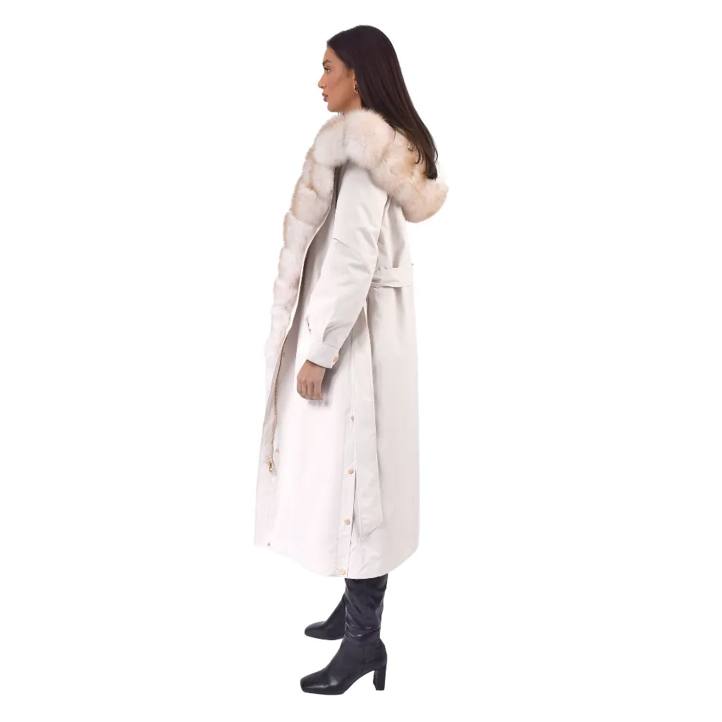 6 - RAINCOAT off wight REX RABBIT far page 120cm 3.webp