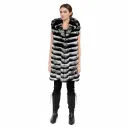 Vest With Hood and Chinchilla Fur
85cm