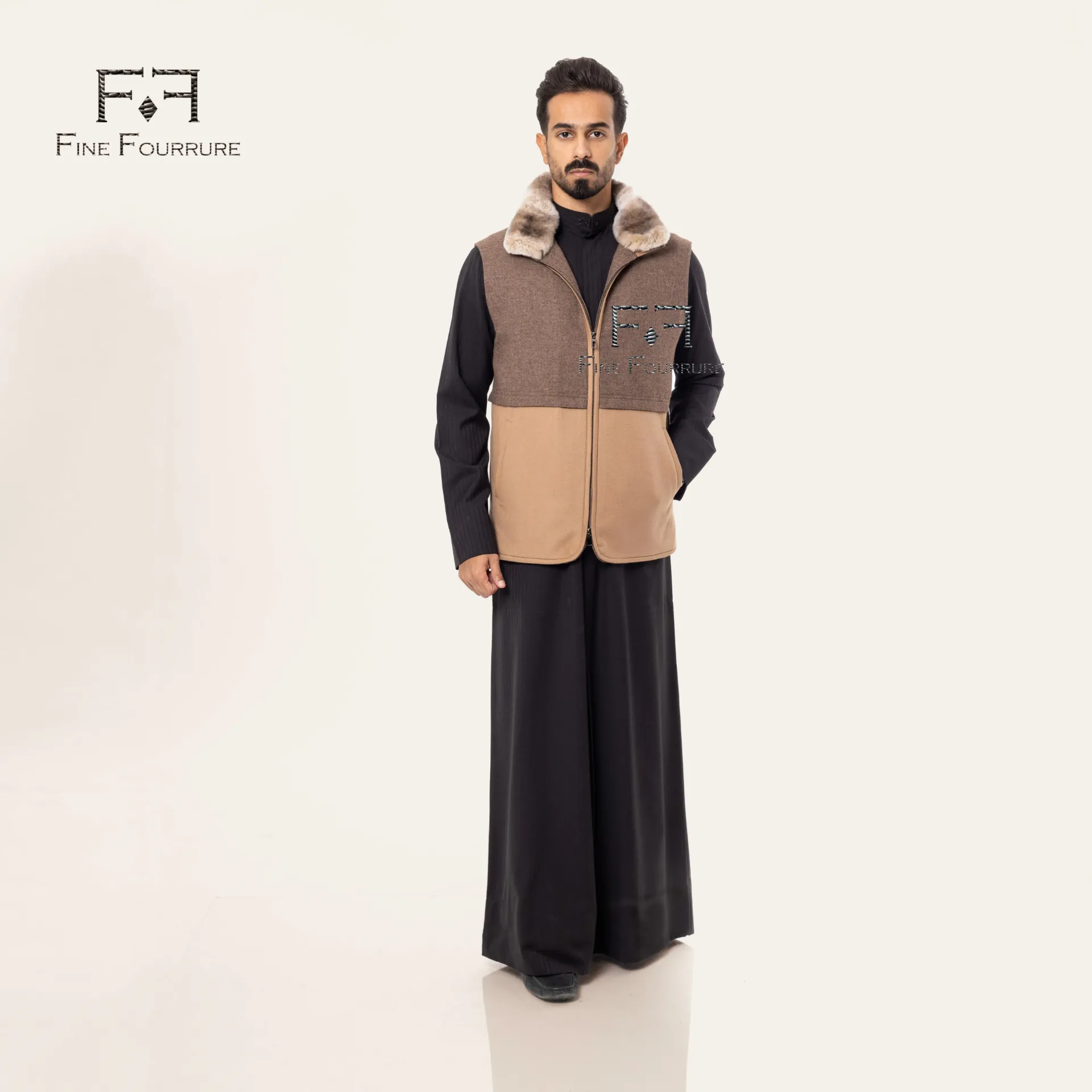 Fabric Vest With Polyester Lining And Fur Rex Rabbit - 0123