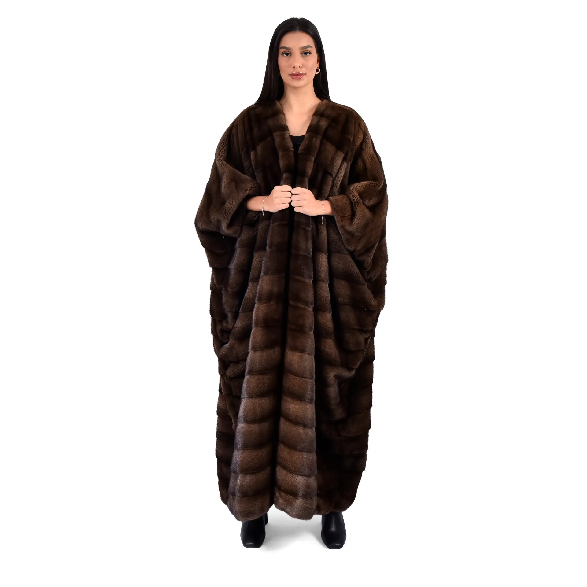 [700599] بشت فرو المنك الكندي الطول  135سم (BROWN MINK)