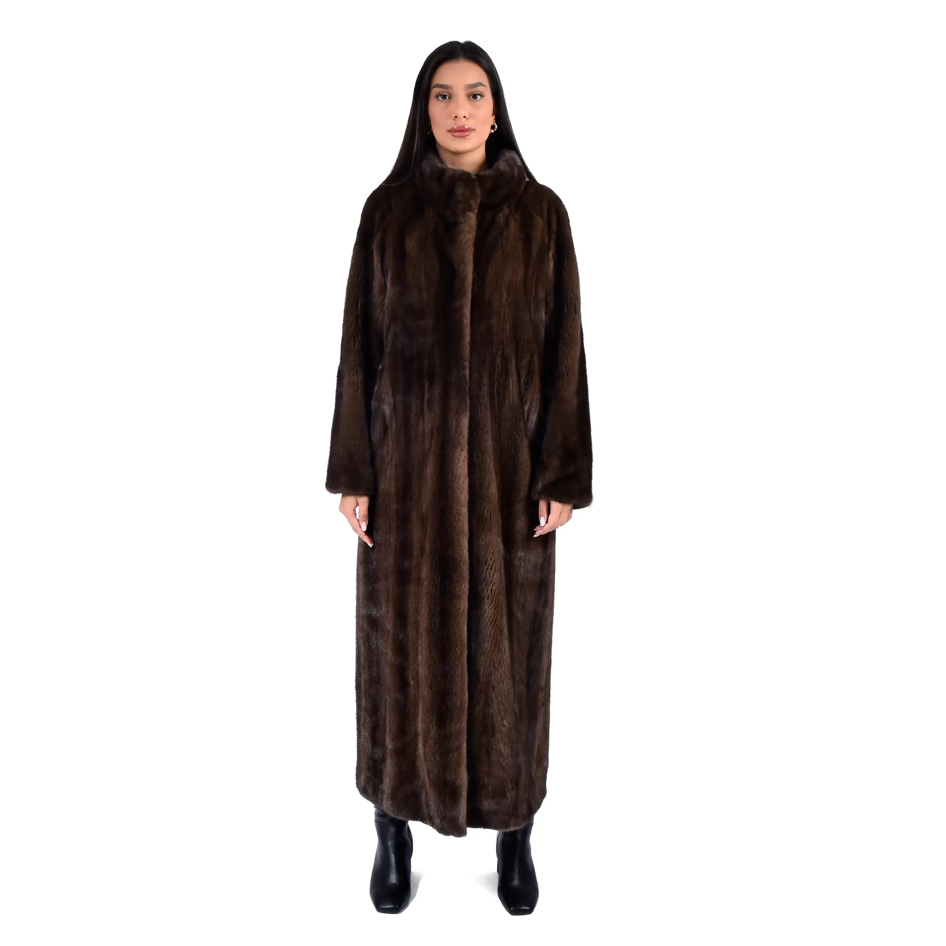 جاكيت فرو المنك الكندي  الطول  135 cm